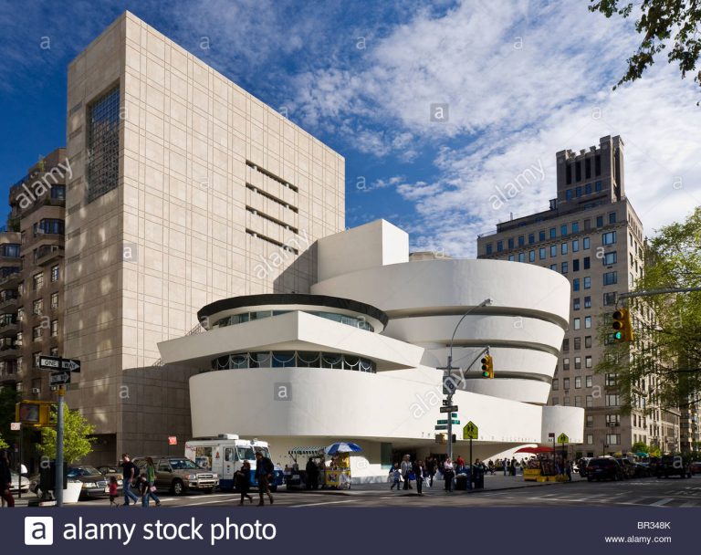 das-guggenheim-museum-new-york-city-frank-lloyd-wright-architekt-br348k
